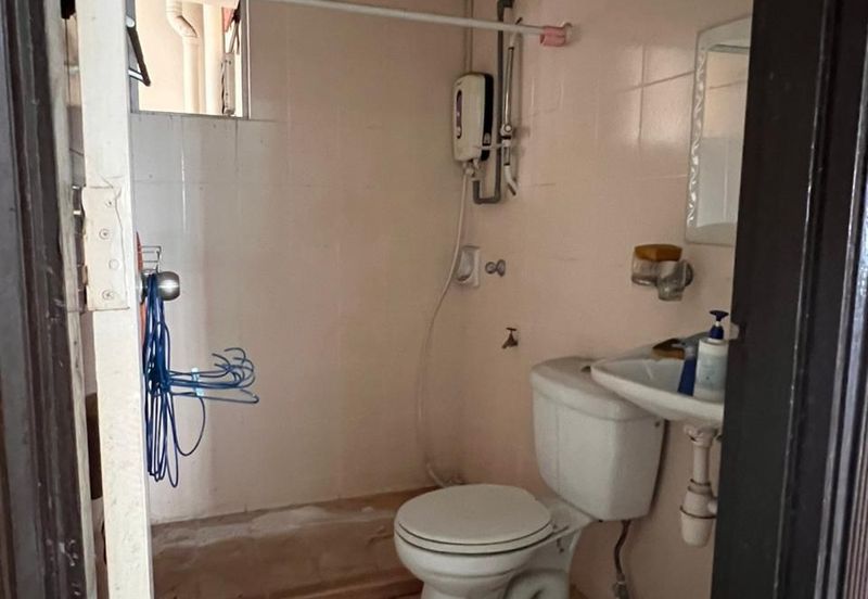 Prima Regency (Dorchester Court)