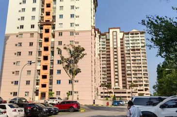 Prima Regency (Dorchester Court)