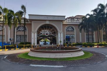 Prima Regency (Dorchester Court)