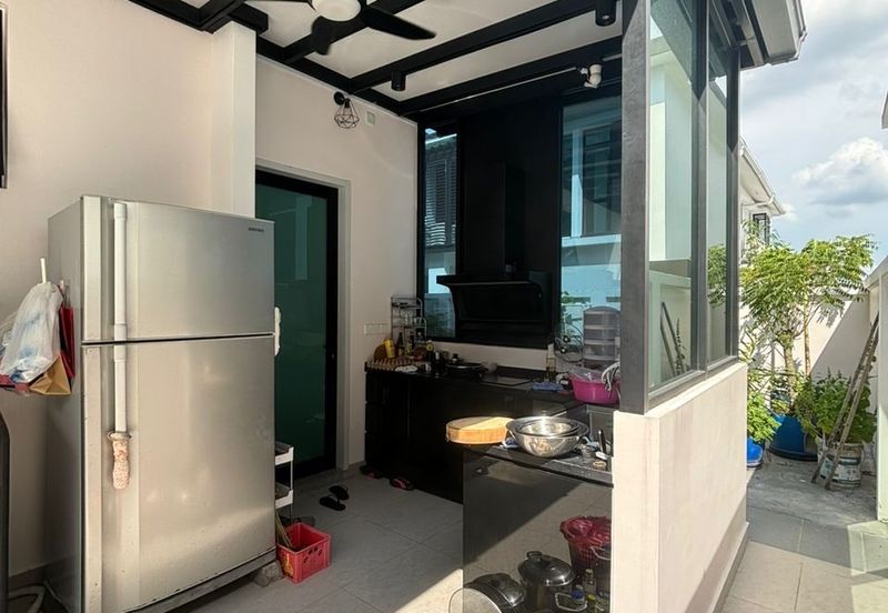 Setia Tropika Semi D