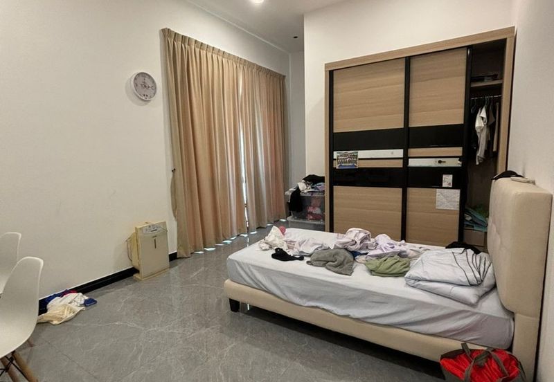 Setia Tropika Semi D