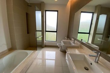 Bayou Creek, Leisure Farm