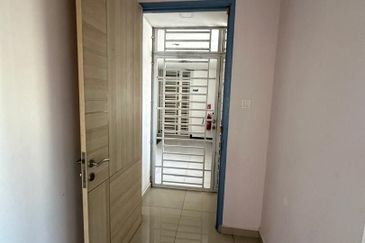 Seasons Luxury Apartments @ Amara Larkin