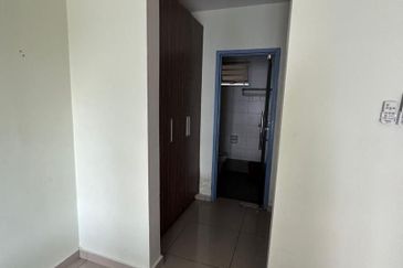 Seasons Luxury Apartments @ Amara Larkin