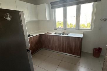 Seasons Luxury Apartments @ Amara Larkin