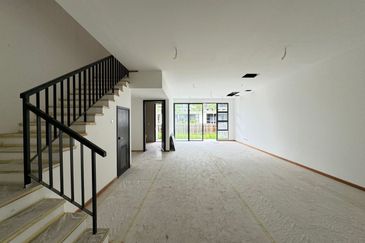 Senibong Cove Waterway Residences