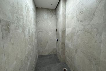 Senibong Cove Waterway Residences