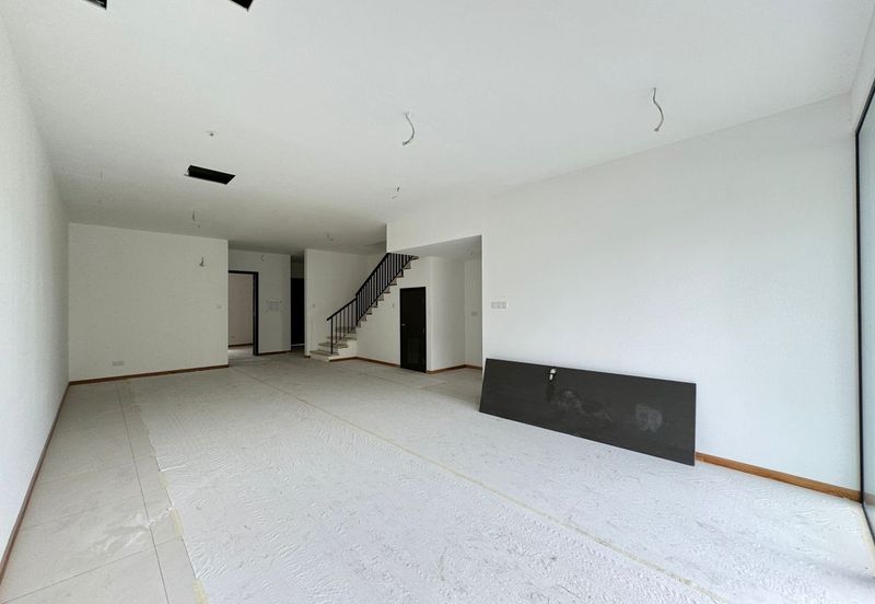 Senibong Cove Waterway Residences