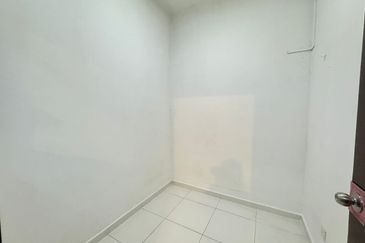 Sky Gardens Residences