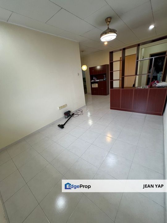 Sri Lanang Flat 4th Floor, Johor, Johor Bahru