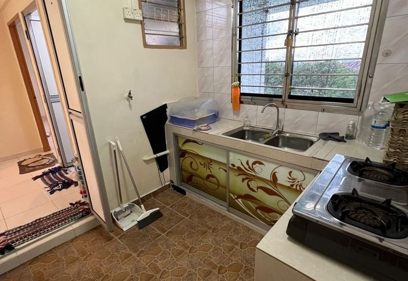 Sri Lanang Flat (Rumah Pangsa Sri Lanang)