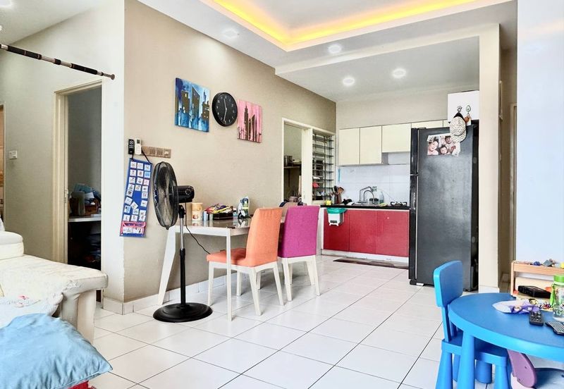 Seri Austin Luxury Apartment