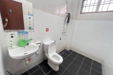 Taman D Utama Perling