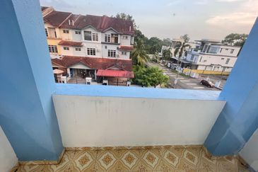 Taman D Utama Perling