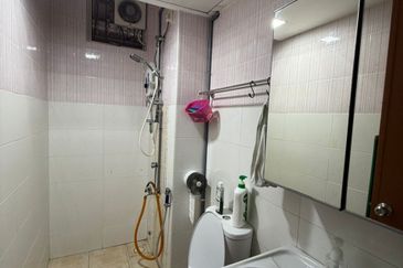 Villa Koi Bandar Selesa Jaya