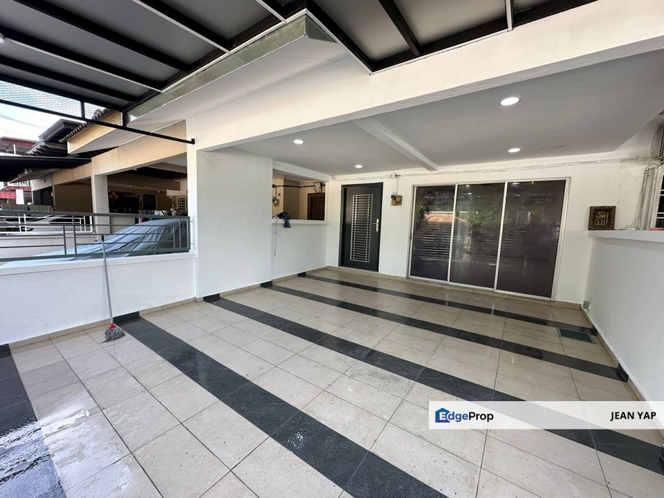 Seri Austin Double Storey Renovated, Johor, Johor Bahru