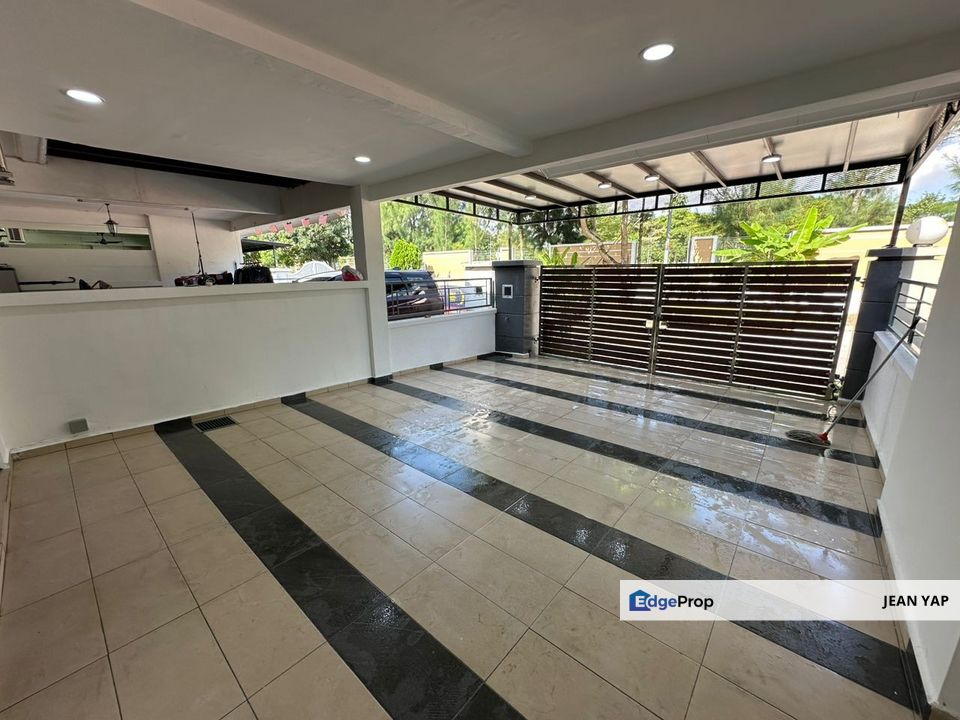 Seri Austin Double Storey Renovated, Johor, Johor Bahru