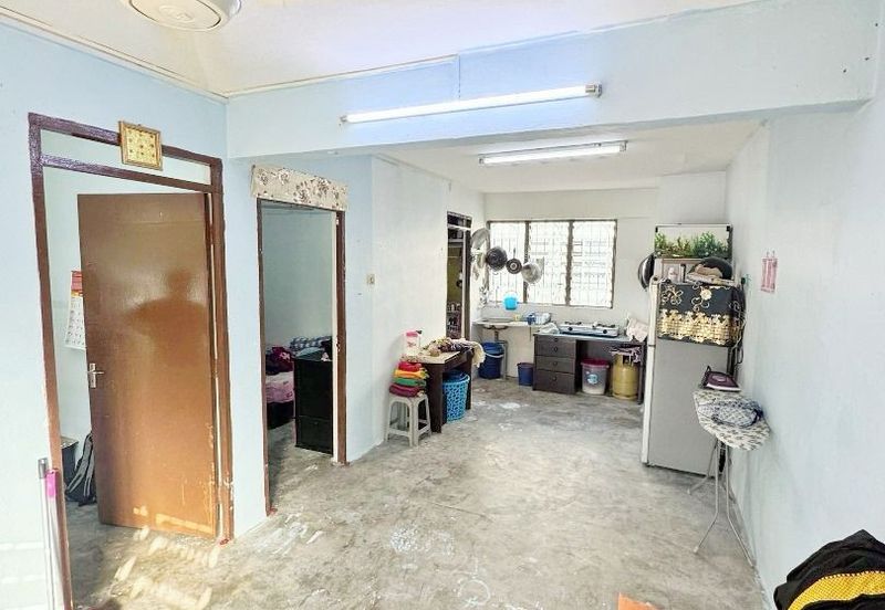 Flat Taman Ungku Tun Aminah