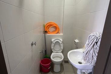 Seri Austin Luxury Apartment