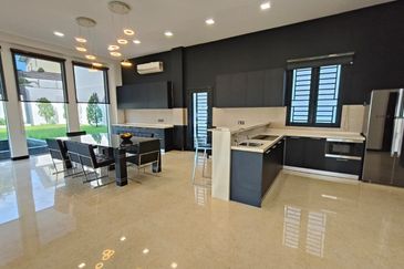 Bandar Baru Seri Alam