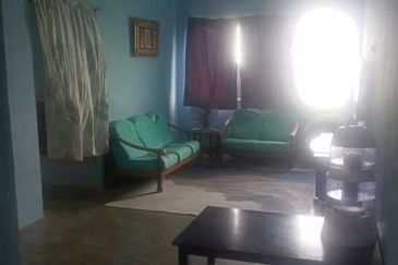 Taman Pulai Utama Flat