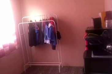 Taman Pulai Utama Flat