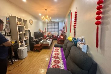 Indah Court Apartment