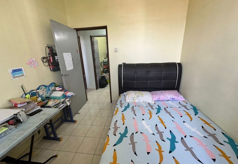 Indah Court Apartment