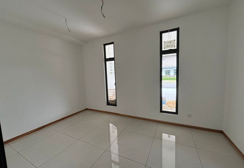 Senibong Cove Waterway Residences