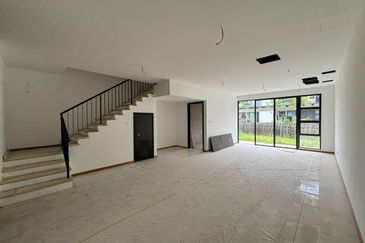 Senibong Cove Waterway Residences