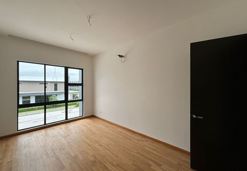 Senibong Cove Waterway Residences