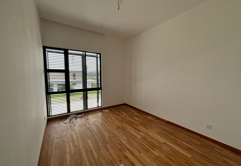 Senibong Cove Waterway Residences