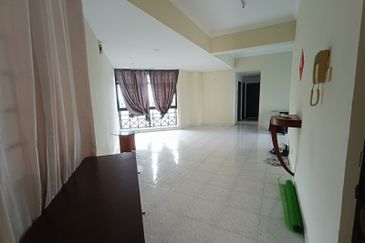 Mewah View Luxurious Apartments