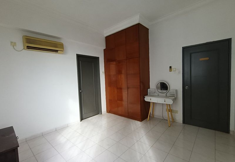 Mewah View Luxurious Apartments