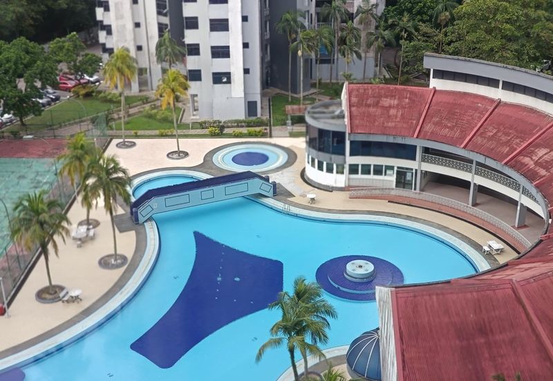 Mewah View Luxurious Apartments