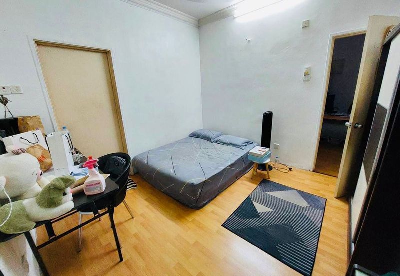 Taman Austin Perdana