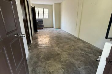Flat Taman Ungku Tun Aminah