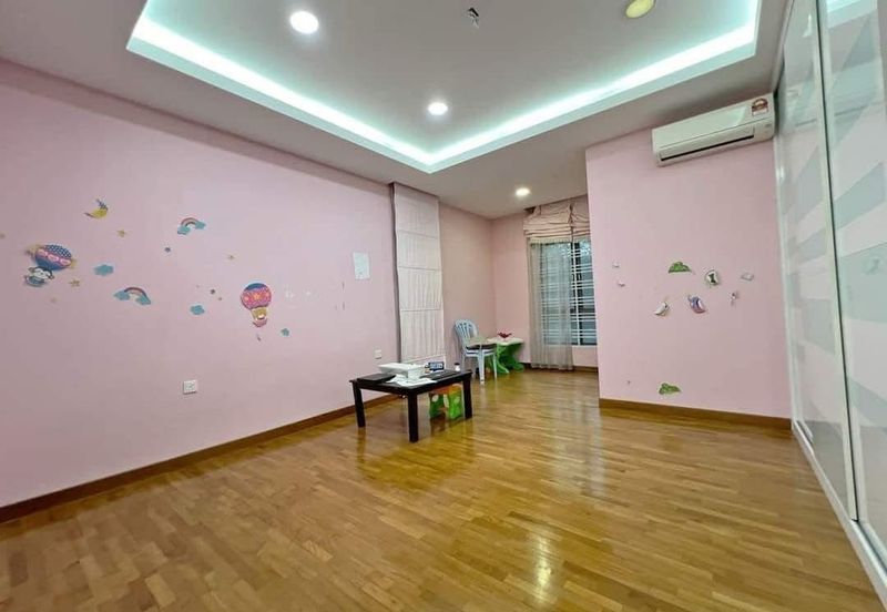 Taman Impian Heights