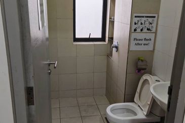 SKS Habitat Apartment, Larkin