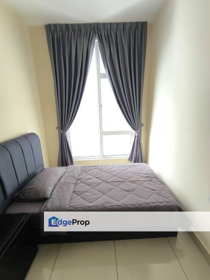 🌈 🌈 For Rent  🌈 🌈  📍Sky Habitat Room Rental📍  🏠 Partition Queen Room 7 🏠 Included Water, Electric need topup  🏠 Middle Floor 🏠 Washing Machi, Johor, Johor Bahru