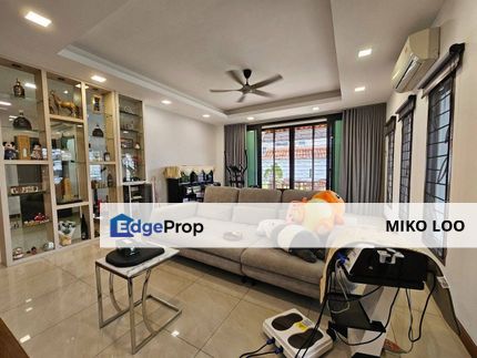 🌈 🌈 For Sale 🌈 🌈  超大半独立🤩装修美美，直接拎包入住‼️屋主两年前装修过interior，家私condition都还美美，非常值得的一间单位❗  📍Double Storey Semi D @ Impian Emas📍  🏠 5+1 Bedroom 5 Bathro, Johor, Skudai