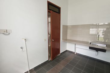 Garden Villa @ Bukit Indah 2