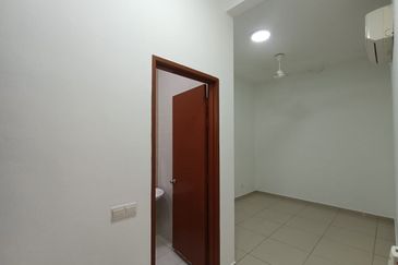 Garden Villa @ Bukit Indah 2