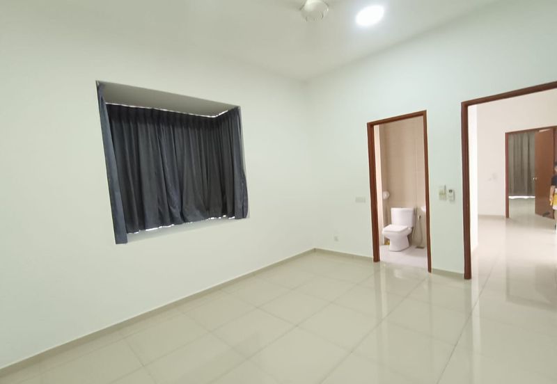 Garden Villa @ Bukit Indah 2