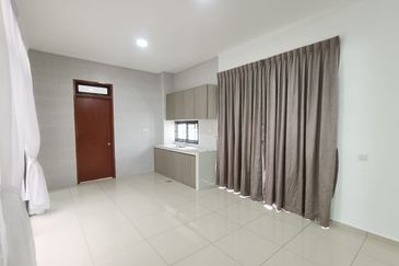 Garden Villa @ Bukit Indah 2