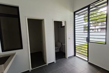 Garden Villa @ Bukit Indah 2