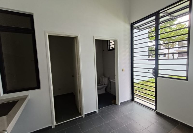 Garden Villa @ Bukit Indah 2