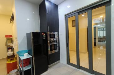 Taman Impian Heights