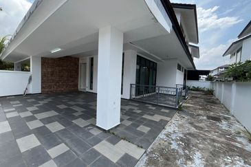 Featherstone @Eco Botanic