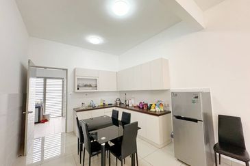 🌈 🌈 For Sale 🌈 🌈  靠近Sireh Park, 还是Unblock View单位❗  📍𝐒𝐮𝐩𝐞𝐫𝐥𝐢𝐧𝐤 𝐃𝐨𝐮𝐛𝐥𝐞 𝐒𝐭𝐨𝐫𝐞𝐲 @ 𝐇𝐨𝐫𝐢𝐳𝐨𝐧 𝐇𝐢𝐥𝐥𝐬📍  🏠 4+1 Bedroom 5 